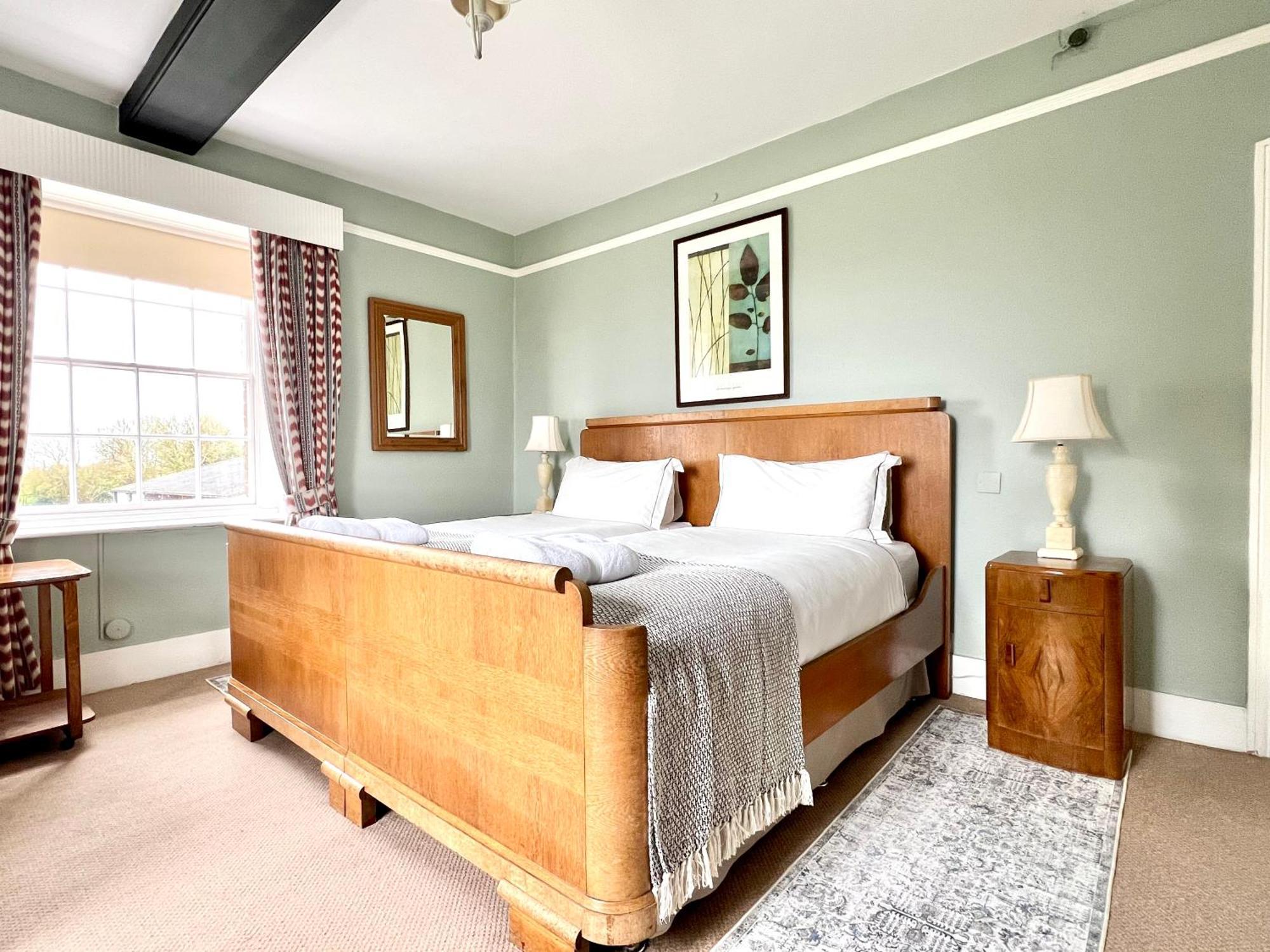Colthrop Manor B&B Тэтчем Экстерьер фото